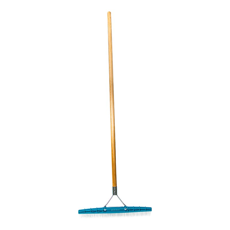 Grandi Groom Carpet Rake - Cleaning Supply Warehouse